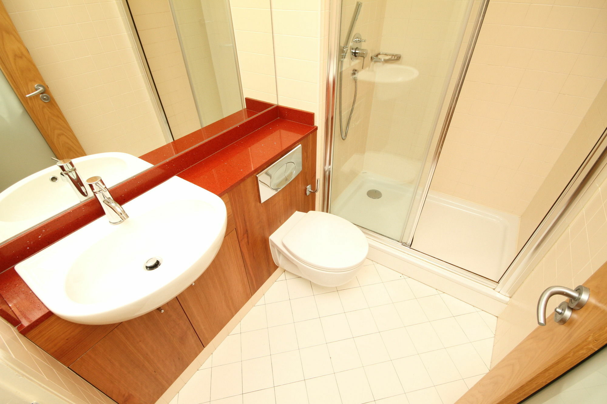 Apartment Forbes Street Dublin