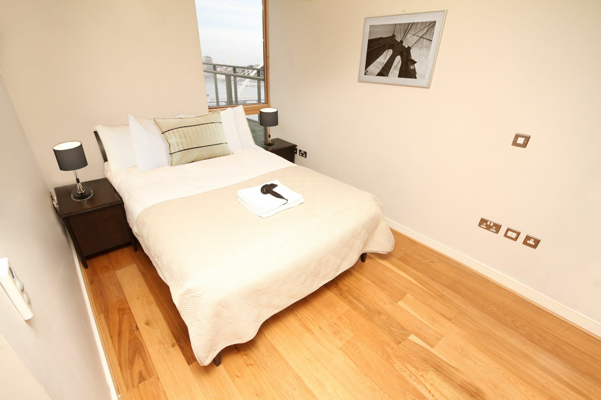 Forbes Street Apartment Dublin